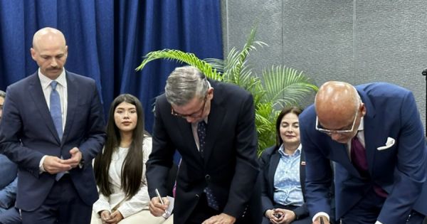 Deal between Venezuelan gov't and opposition welcomed worldwide - Vimarsana News