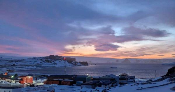 Chile planea enlace directo de fibra a la Antártida – Mercopress