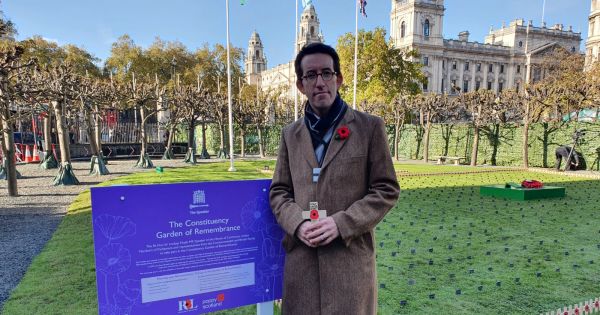 Falklands Representative marks service of Falkland Islanders at Houses of Parliament - Vimarsana News
