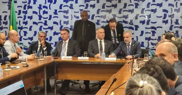 Brazil's ruling party criticizes Bolsonaro's meeting with Israeli ambassador — MercoPress - Vimarsana News
