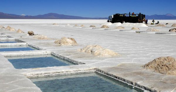 Argentina y Chile firman importante acuerdo sobre litio – Mercopress