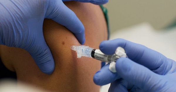 Ministro de Salud de Chile quiere que la gente venga a vacunarse contra el COVID-19 – MercoPress