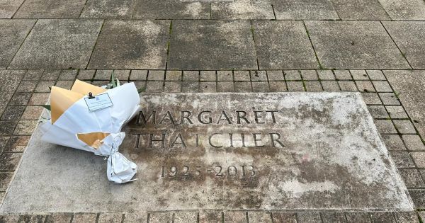 Falklands Representative honors Margaret Thatcher on annual memorial day - Vimarsana News