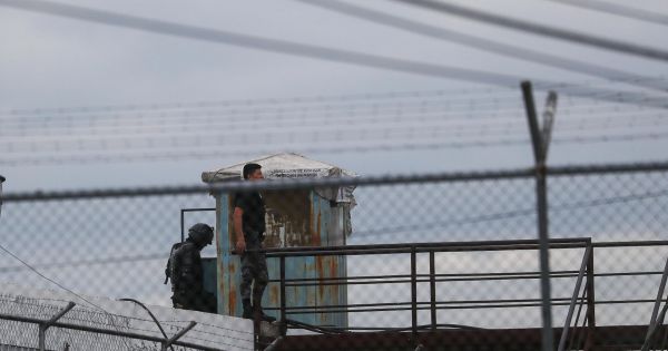 Ecuador: Authorities regain control of prisons, free hostages - Vimarsana News