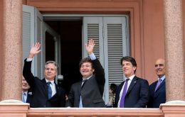 Milei invited Blinken and his entourage to the historic balconies of the Government Palace alongside other members of the local cabinet