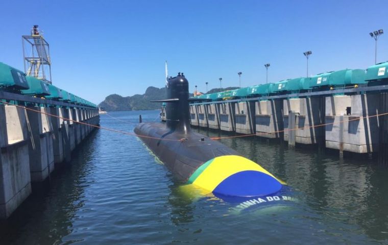 Бразильские подводные лодки крупнее оригинальной французской модели Scorpene, от которой они произошли.