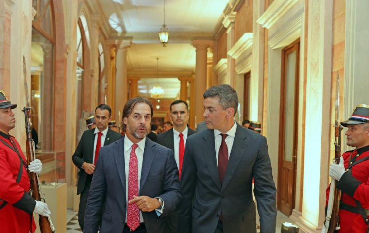 Like-minded conservative leaders Peña and Lacalle Pou shared a series of activities in Asunción