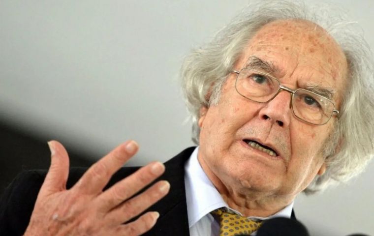 Pérez Esquivel insisted Milei was following instructions from the United States and Israel