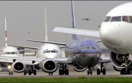 Busy air traffic with Madrid on weekends, not so the rest of the week.