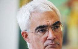 A cap would be unenforceable, warned UK Chancellor of the Exchequer Alistair Darling